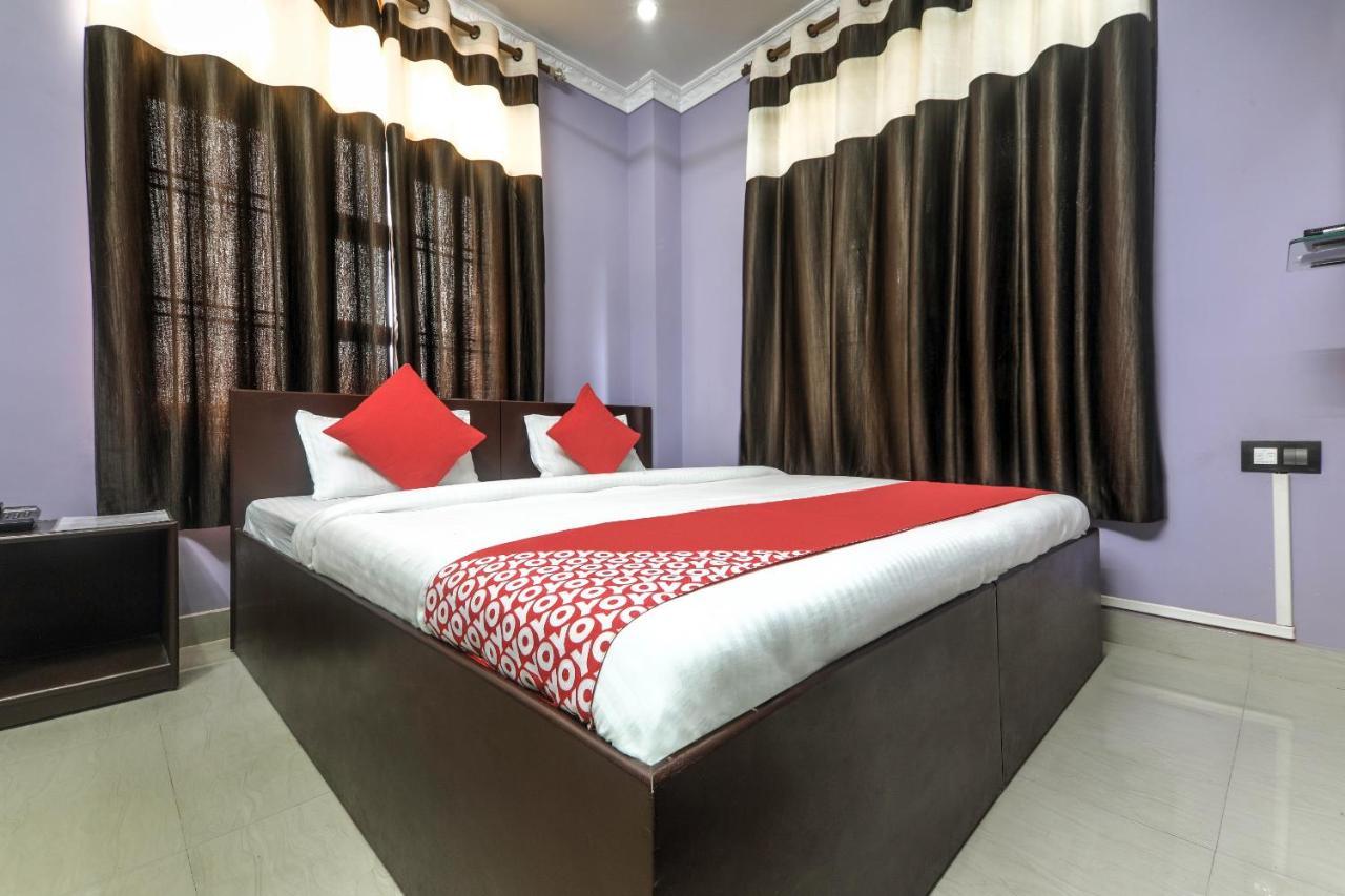 Oyo 13927 Green View Guest House Dispur Экстерьер фото