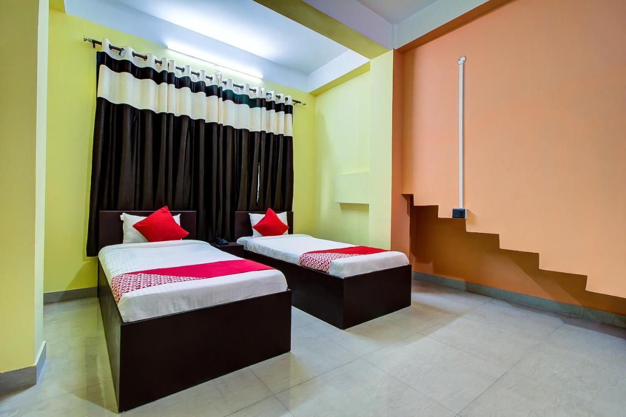 Oyo 13927 Green View Guest House Dispur Экстерьер фото